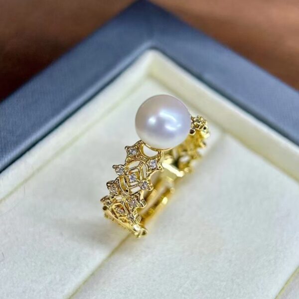 Retro Hollow Geometric Diamond Shape Ring